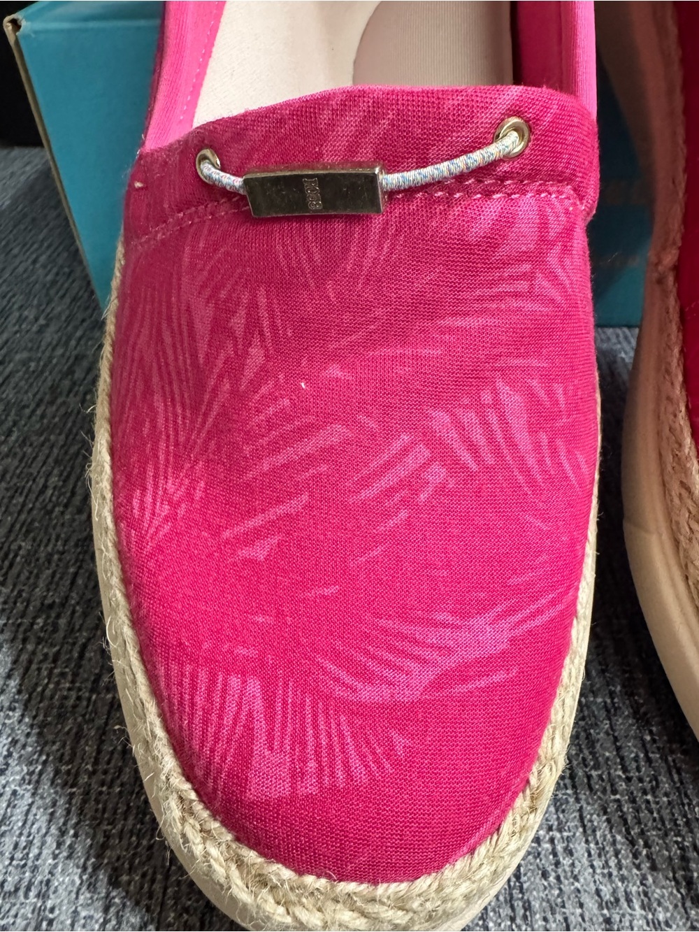 B Zees Women’s Maui Slip On Loafers - Picture 6 of 14